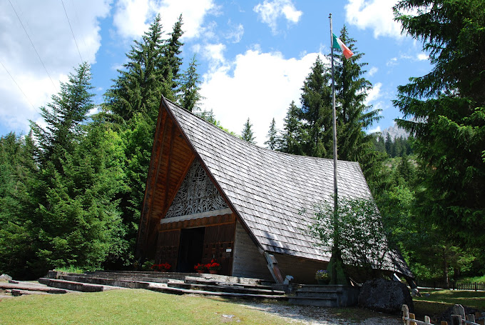 Chiesa dei Caduti di Cima Vallona